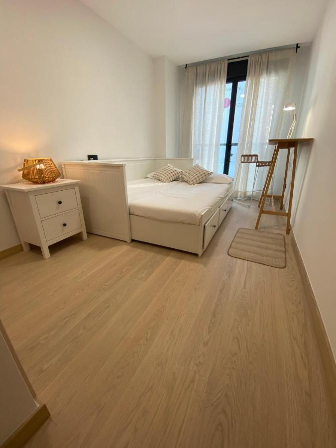 Apartamento Move In Miragaia Vigo Exterior foto